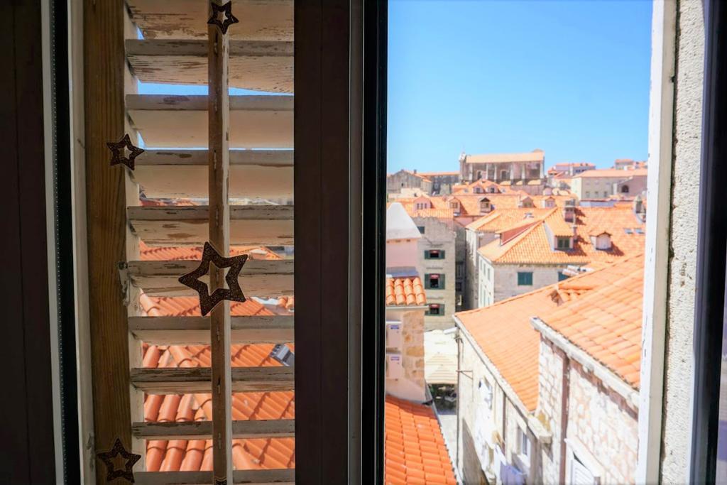 The City Place Hostel Dubrovnik Bagian luar foto